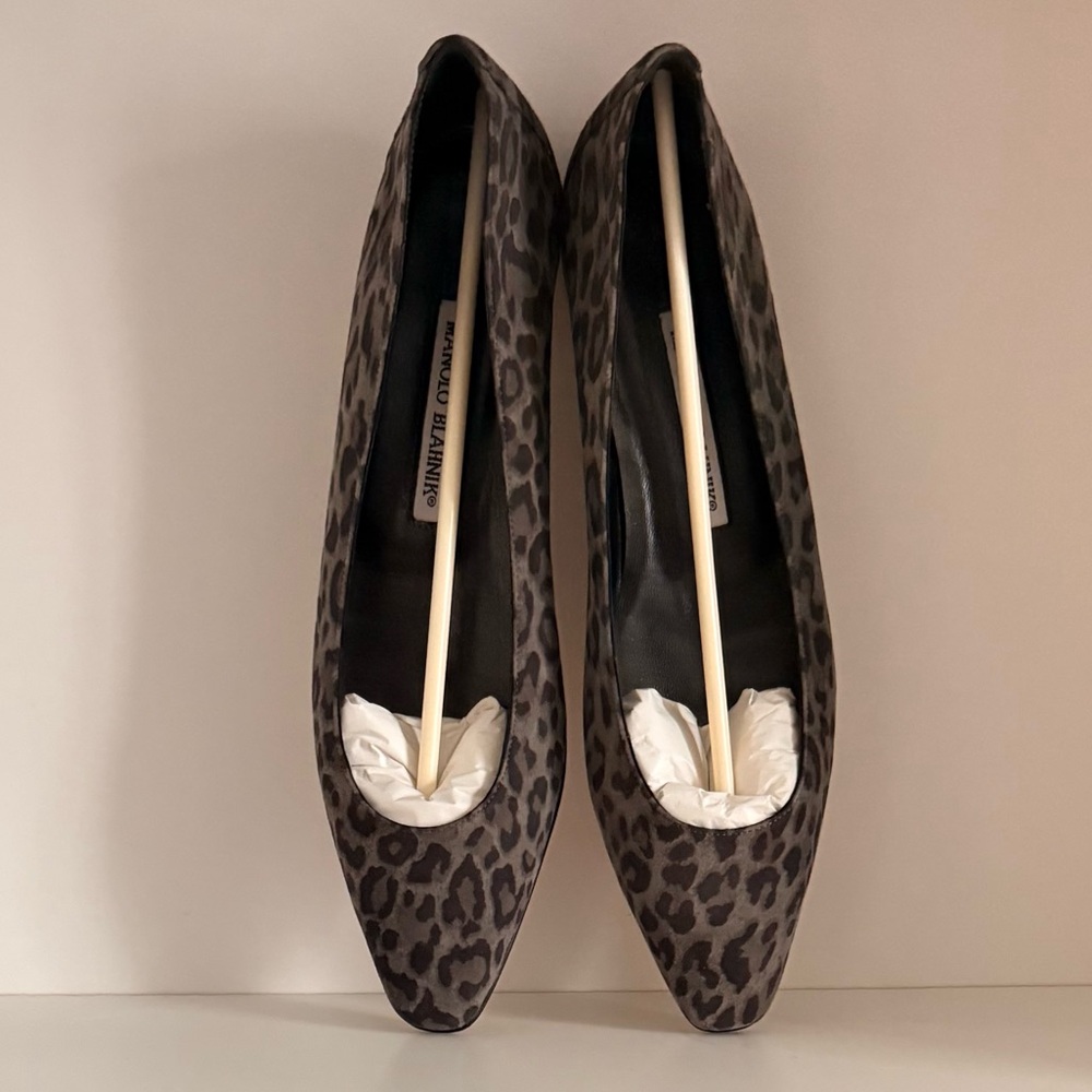 MANOLO BLAHNIK ‘Leo’ Suede Flats – Grey Leopard | EU 39.5 / US 9 - Picture 8 of 12